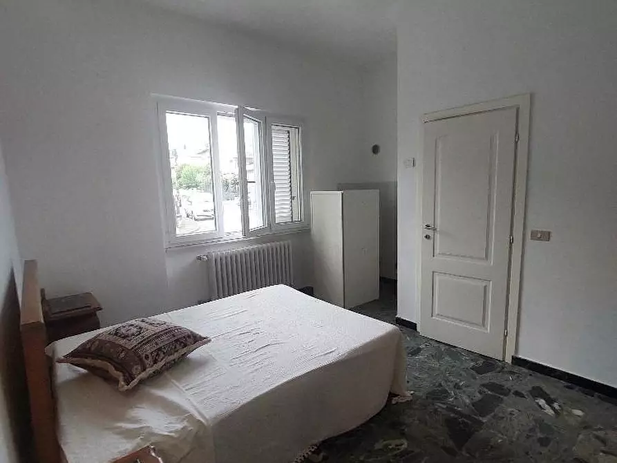 Immagine 14 di Terratetto in affitto  a Lastra A Signa