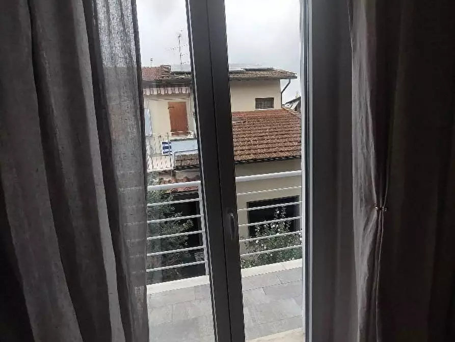 Immagine 7 di Terratetto in affitto  a Lastra A Signa