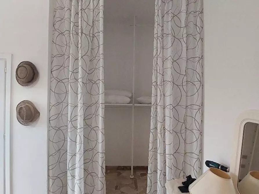 Immagine 11 di Terratetto in affitto  a Lastra A Signa