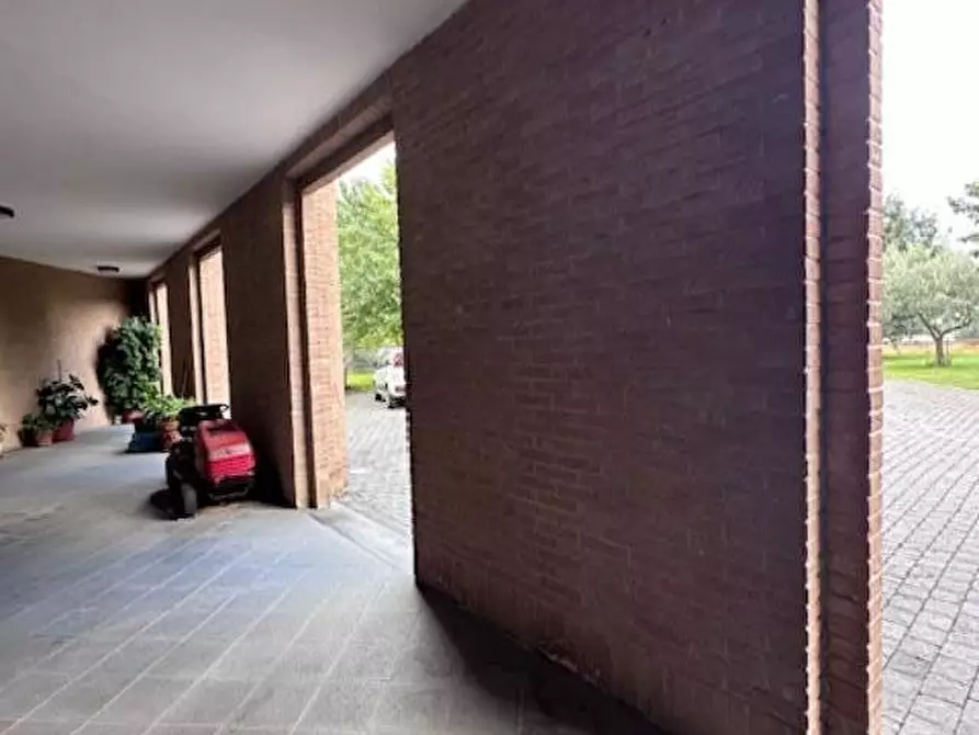 Immagine 9 di Ufficio in affitto  a Pisa