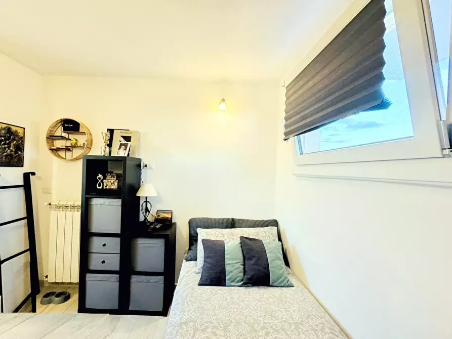 Immagine 24 di Mansarda in vendita  a Camaiore