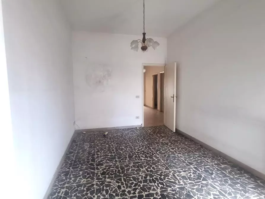 Immagine 9 di Appartamento in vendita  a Viareggio