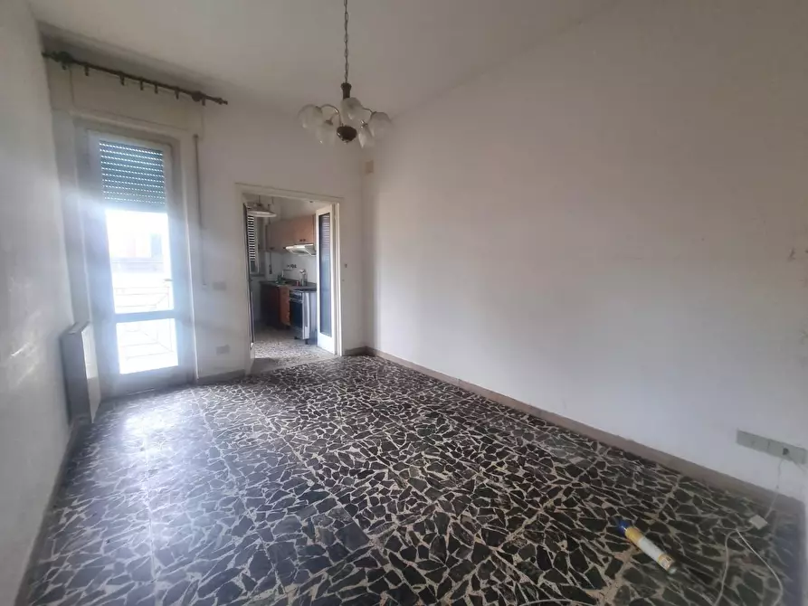 Immagine 12 di Appartamento in vendita  a Viareggio