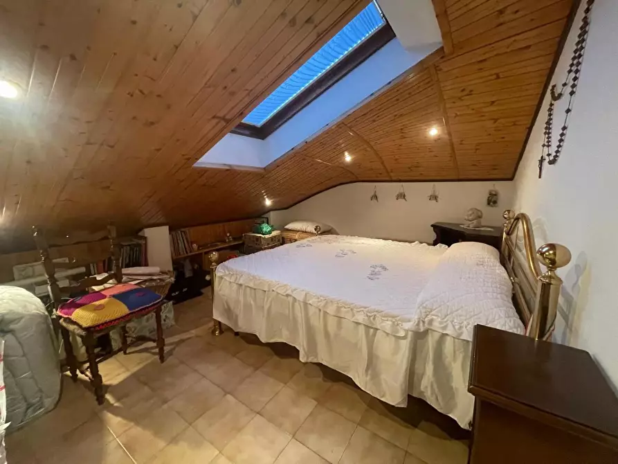 Immagine 21 di Villetta a schiera in vendita  a Carrara