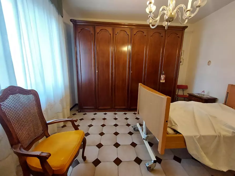 Immagine 36 di Villa in vendita  a Lucca