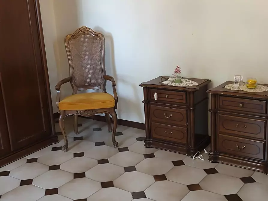 Immagine 47 di Villa in vendita  a Lucca