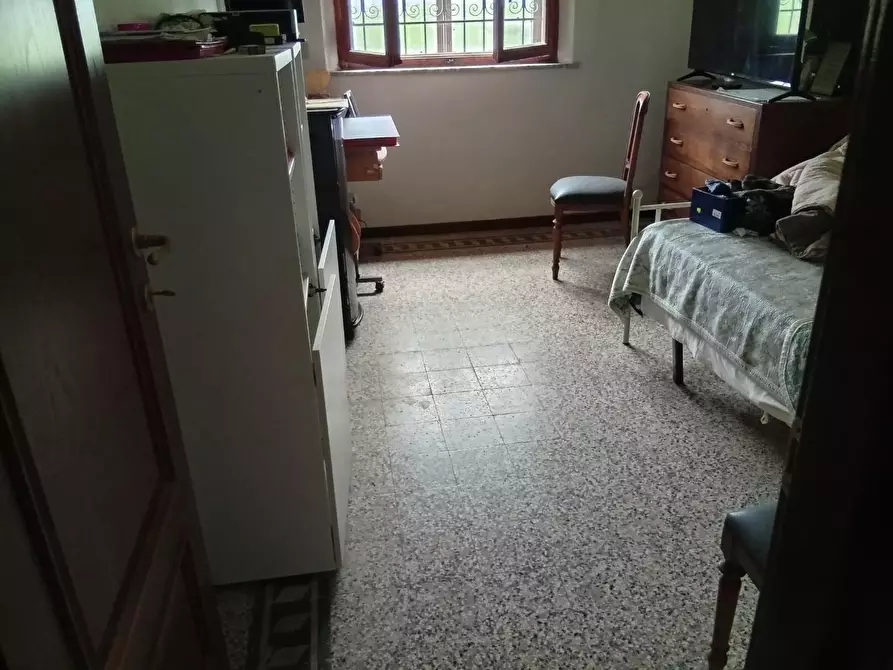 Immagine 3 di Villa in vendita  a Cascina