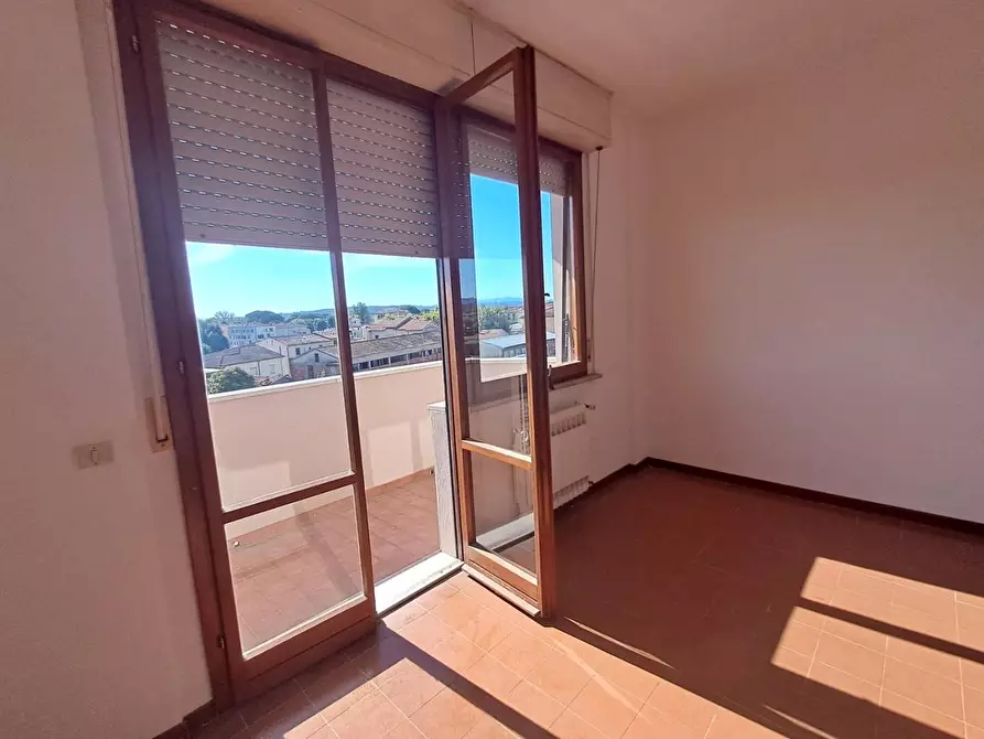 Immagine 13 di Appartamento in vendita  a Ponsacco