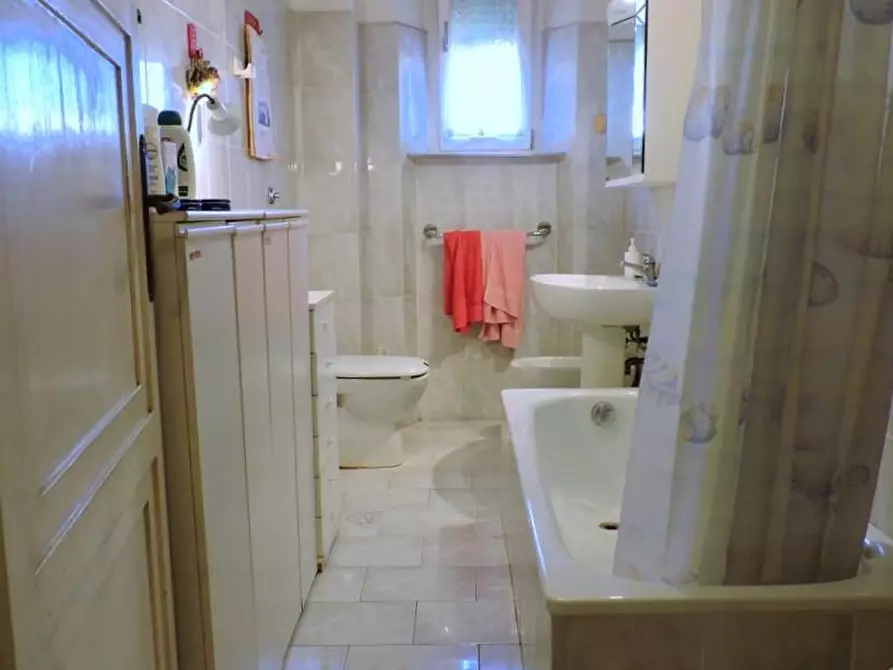 Immagine 19 di Appartamento in vendita  a Pisa