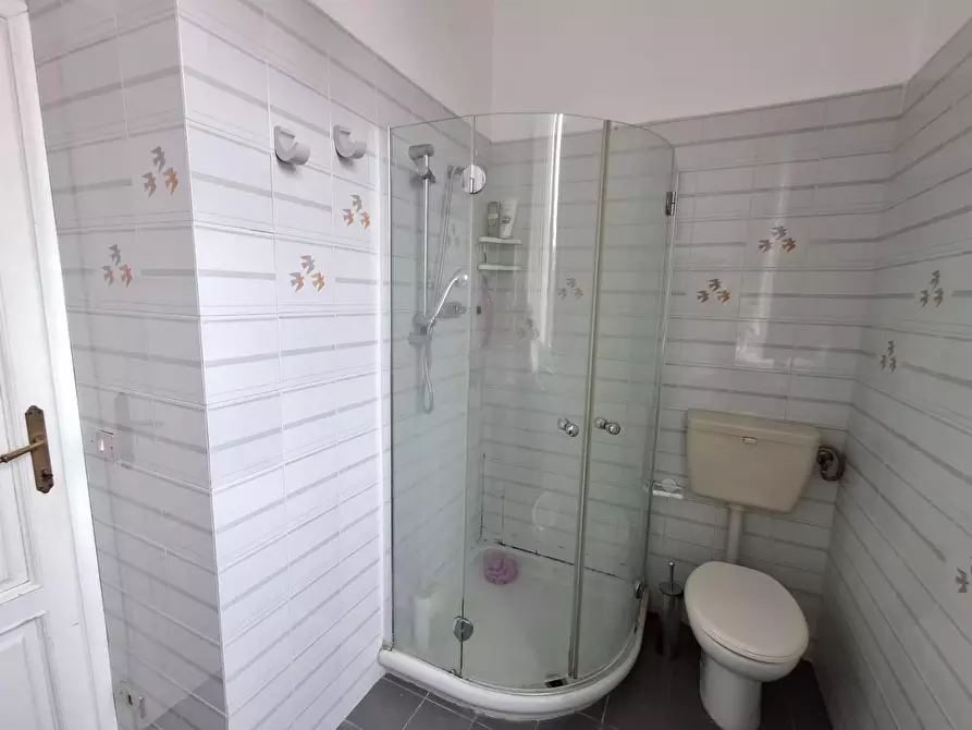 Immagine 22 di Villa in vendita  a Lucca