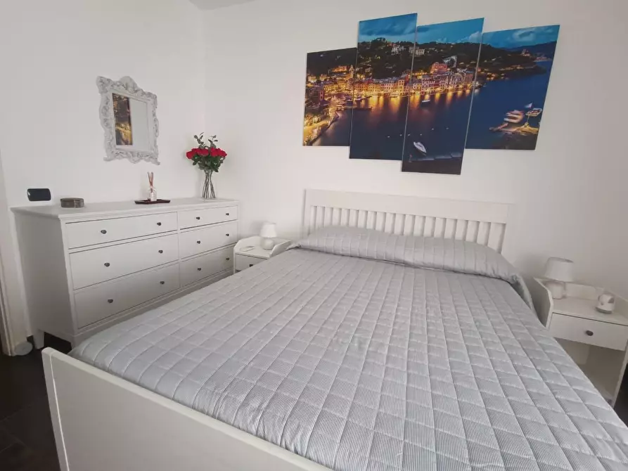 Immagine 79 di Villa in vendita  a Montignoso