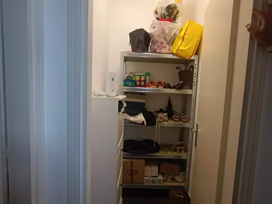 Immagine 41 di Villa in vendita  a Montignoso