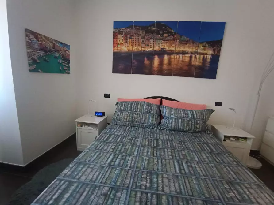 Immagine 71 di Villa in vendita  a Montignoso