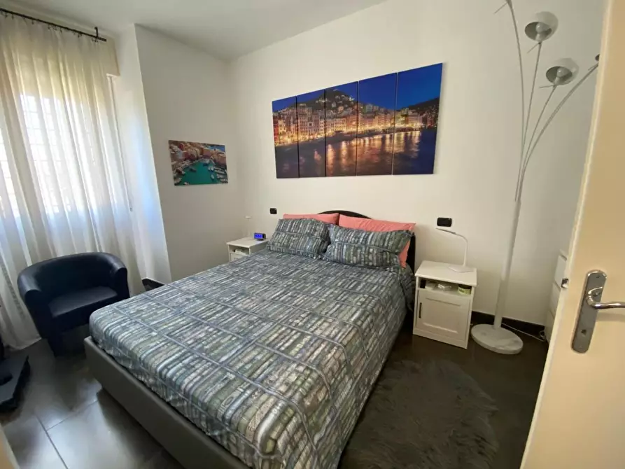 Immagine 68 di Villa in vendita  a Montignoso