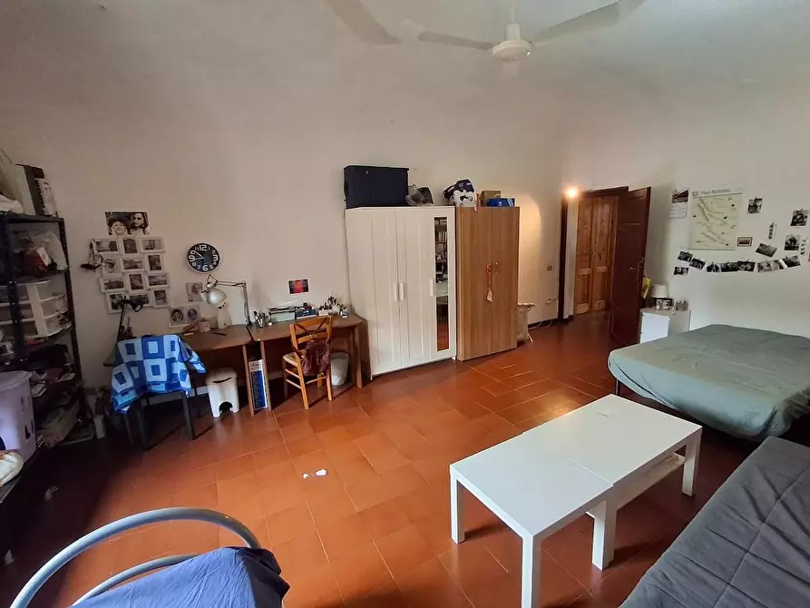 Immagine 17 di Appartamento in vendita  a Pisa