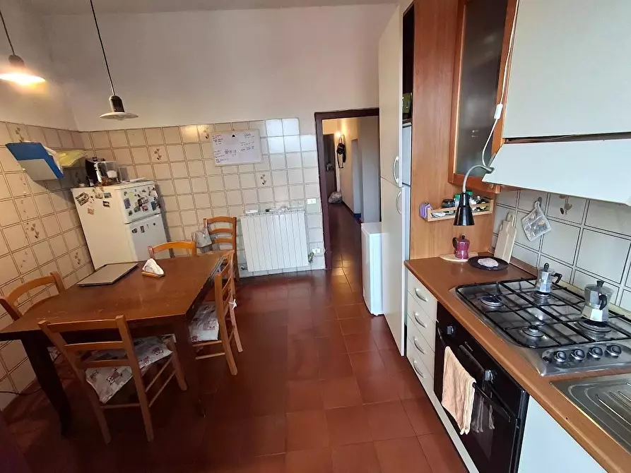 Immagine 20 di Appartamento in vendita  a Pisa