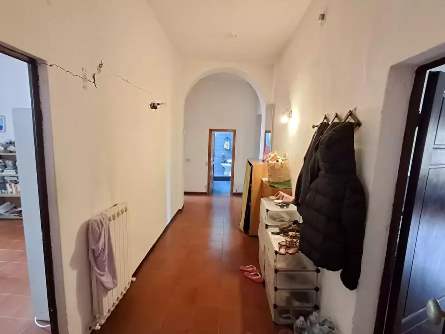 Immagine 2 di Appartamento in vendita  a Pisa