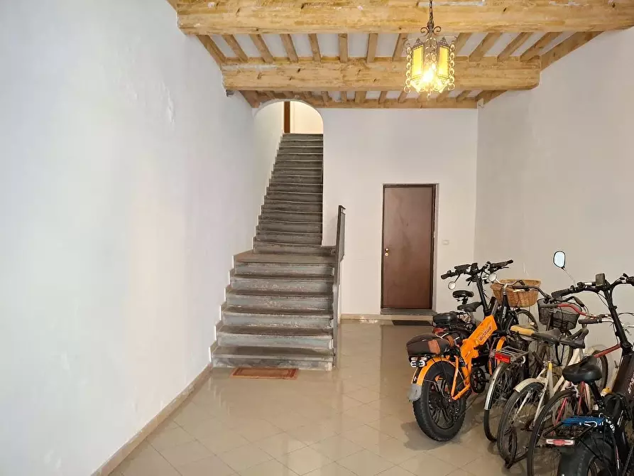 Immagine 27 di Appartamento in vendita  a Pisa