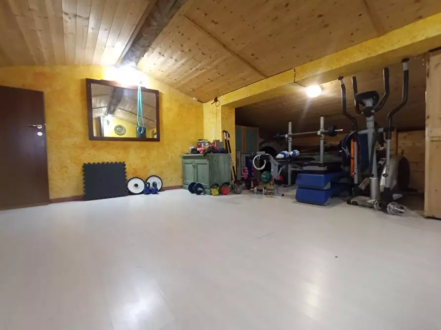 Immagine 45 di Terratetto in vendita  a San Giuliano Terme