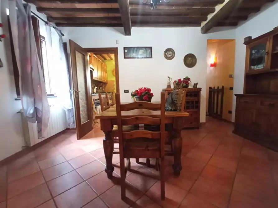 Immagine 37 di Terratetto in vendita  a San Giuliano Terme