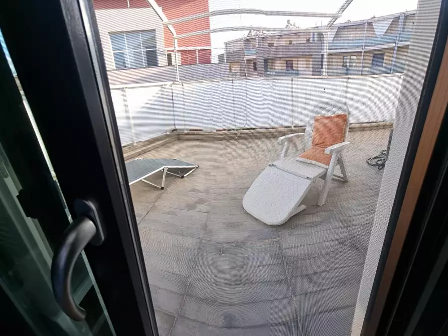 Immagine 37 di Villetta a schiera in vendita  a Livorno