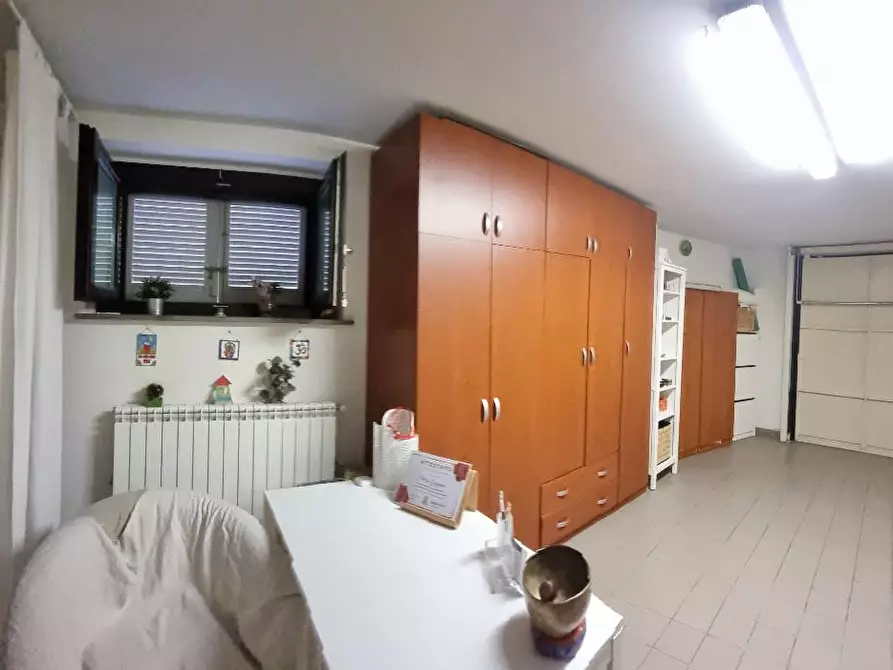 Immagine 46 di Villetta a schiera in vendita  a Livorno