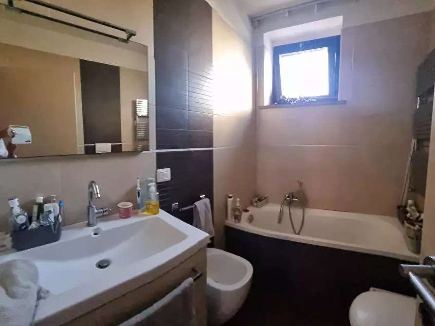 Immagine 19 di Villetta a schiera in vendita  a Livorno