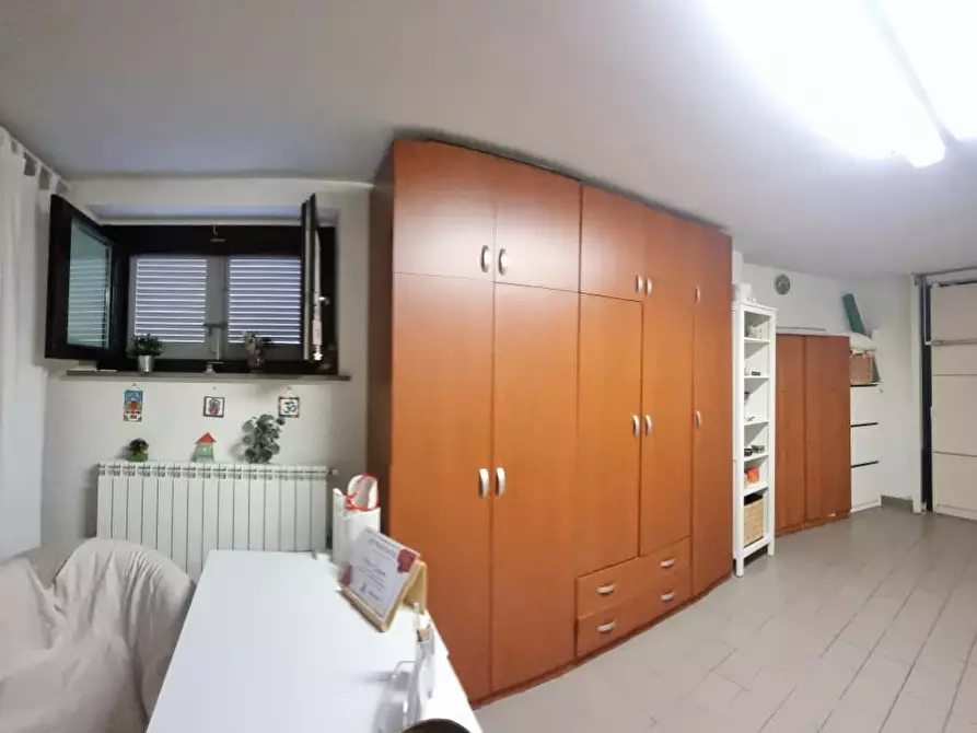 Immagine 44 di Villetta a schiera in vendita  a Livorno