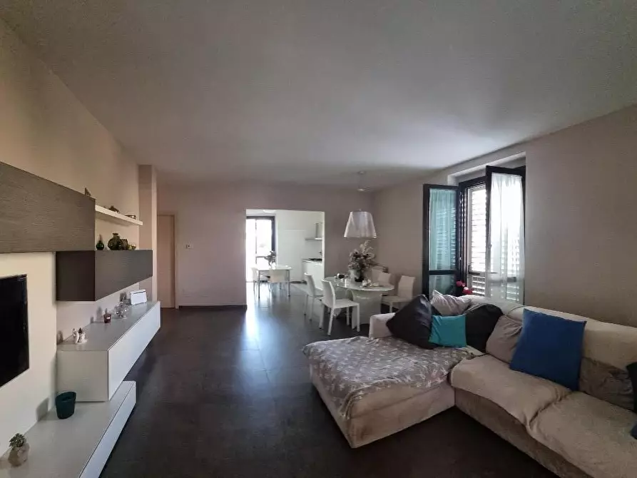 Immagine 9 di Villetta a schiera in vendita  a Livorno