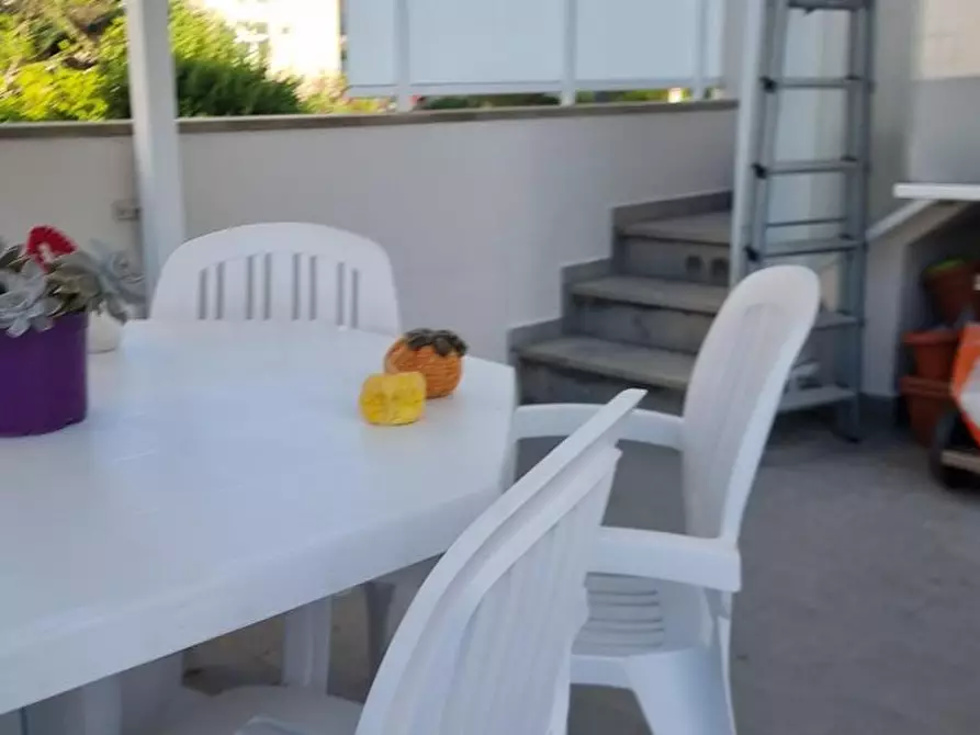 Immagine 21 di Villetta a schiera in vendita  a Livorno