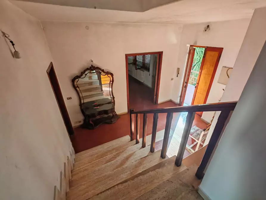 Immagine 3 di Casa bifamiliare in vendita  a Carrara