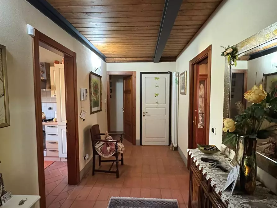 Immagine 10 di Appartamento in vendita  a San Giuliano Terme