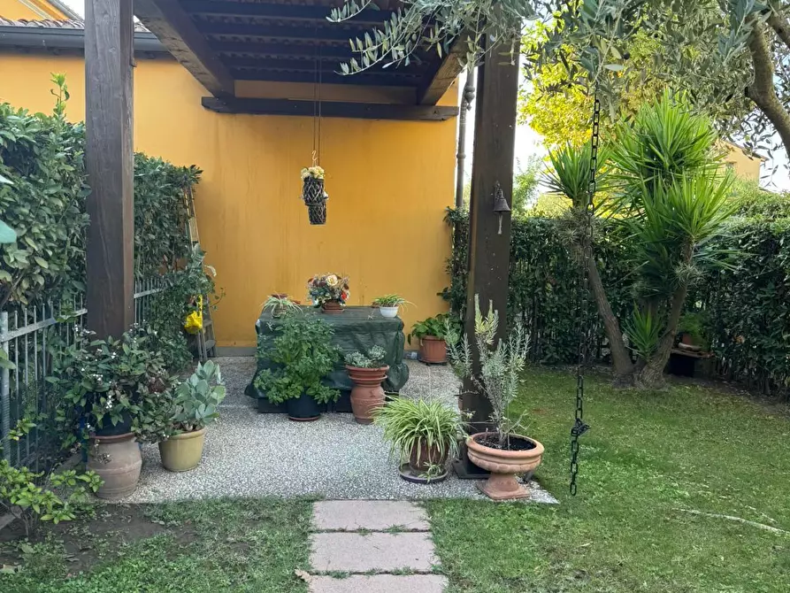 Immagine 19 di Appartamento in vendita  a San Giuliano Terme