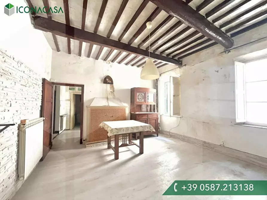 Immagine 2 di Appartamento in vendita  a Buti