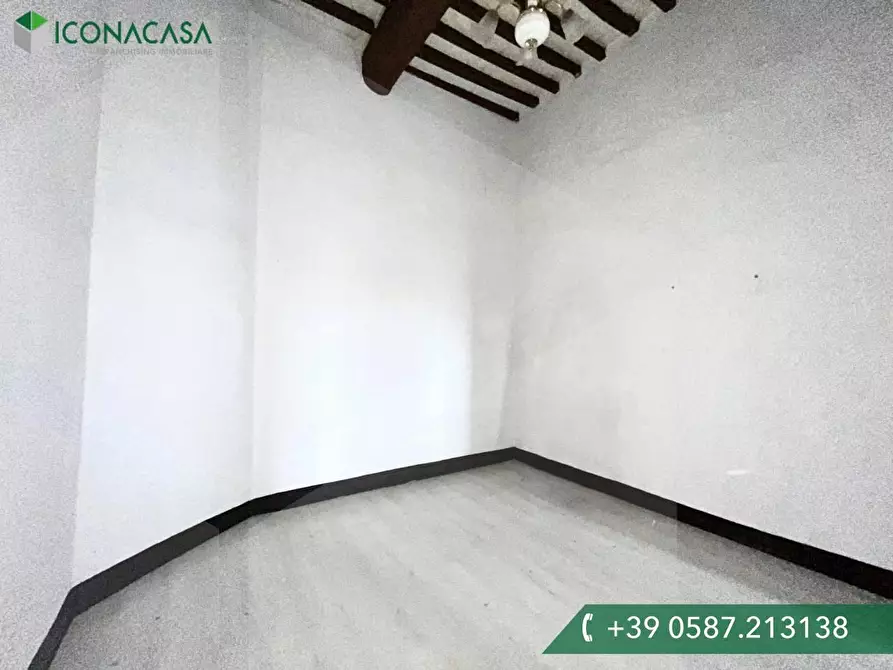 Immagine 29 di Appartamento in vendita  a Buti