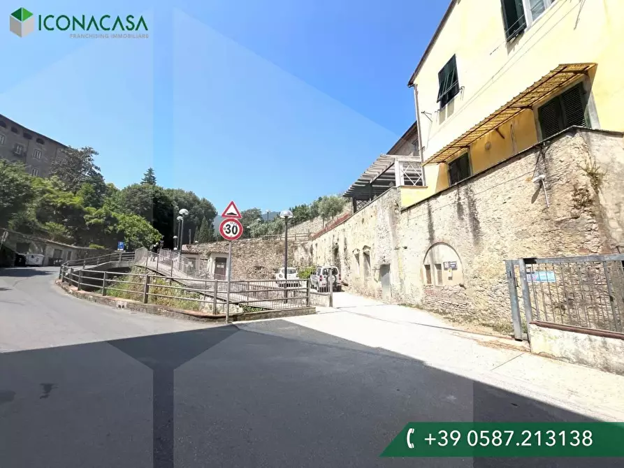 Immagine 18 di Appartamento in vendita  a Buti