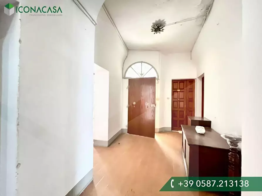 Immagine 10 di Appartamento in vendita  a Buti