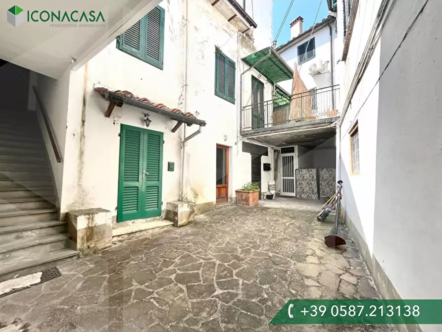 Immagine 17 di Appartamento in vendita  a Buti