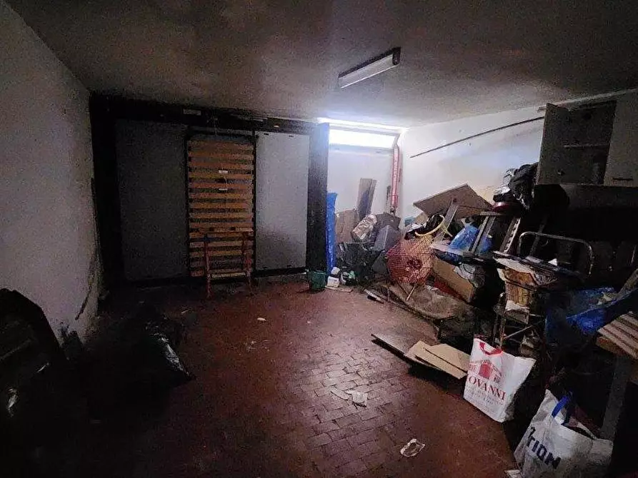 Immagine 23 di Appartamento in vendita  a Pontedera