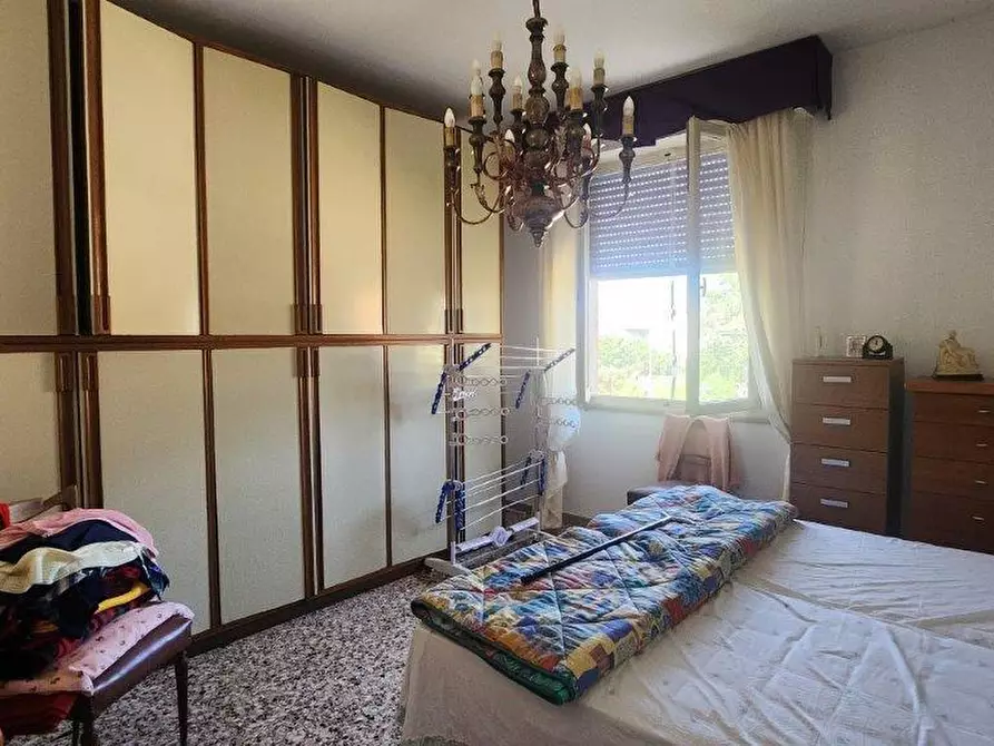 Immagine 15 di Appartamento in vendita  a Pontedera