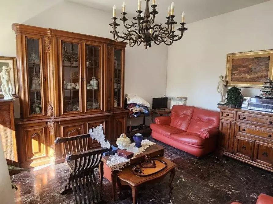 Immagine 3 di Appartamento in vendita  a Pontedera