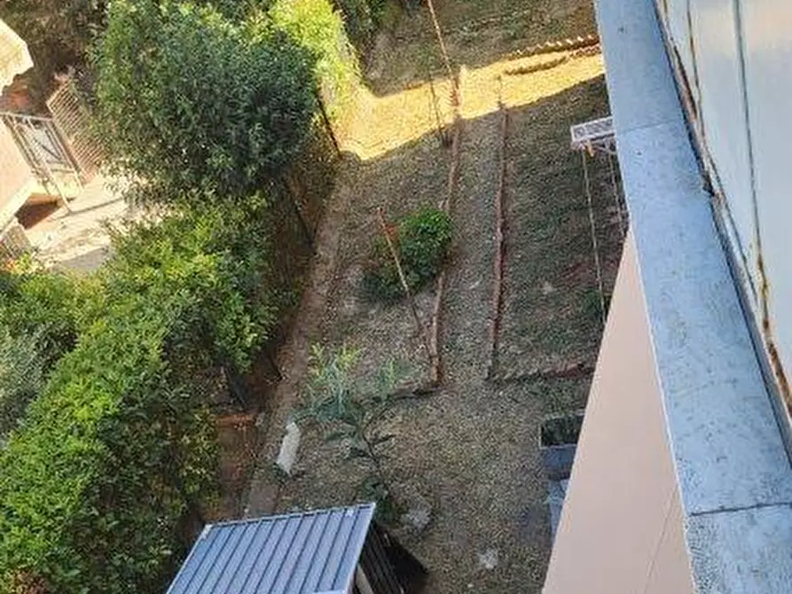 Immagine 20 di Appartamento in vendita  a Pontedera