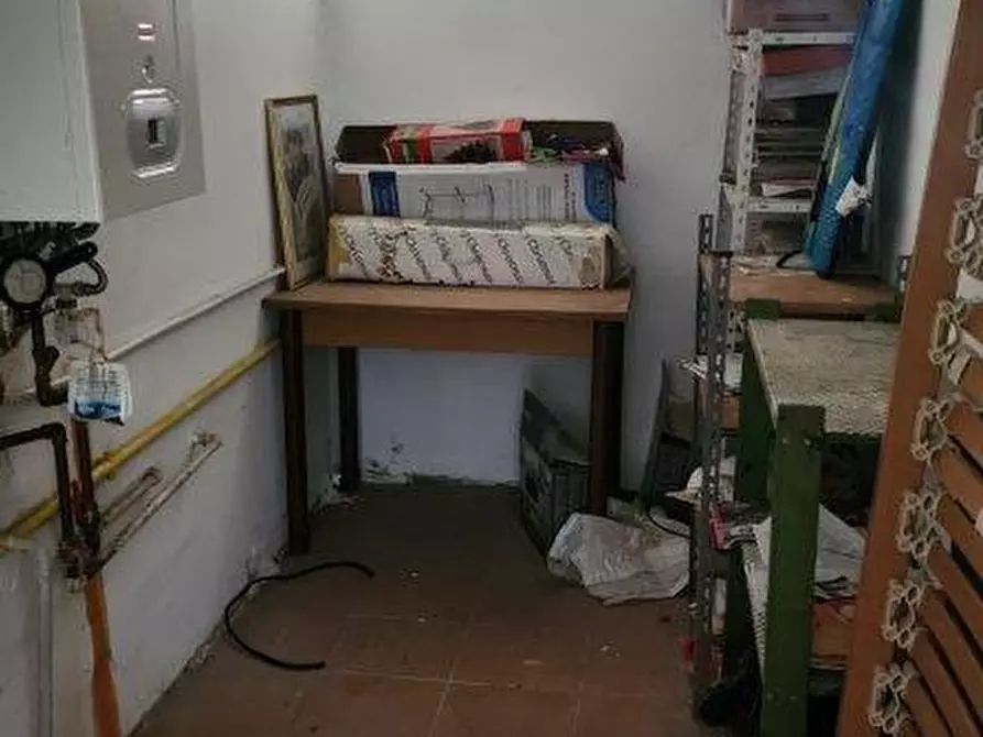 Immagine 22 di Appartamento in vendita  a Pontedera