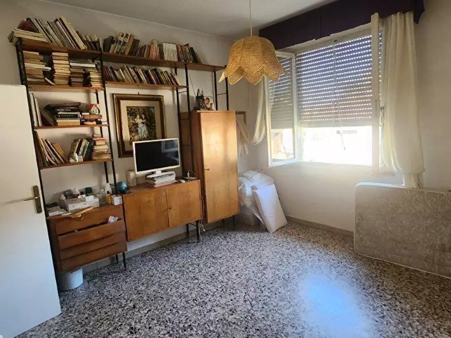 Immagine 10 di Appartamento in vendita  a Pontedera