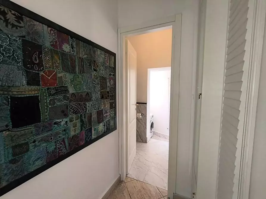 Immagine 9 di Porzione di casa in vendita  a Carrara