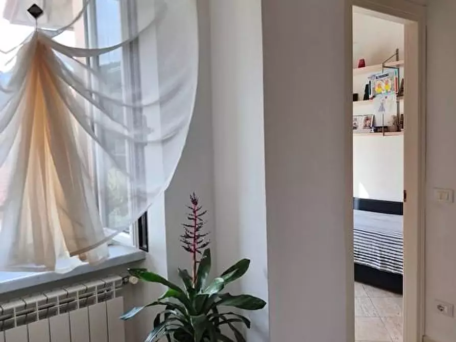 Immagine 25 di Porzione di casa in vendita  a Carrara