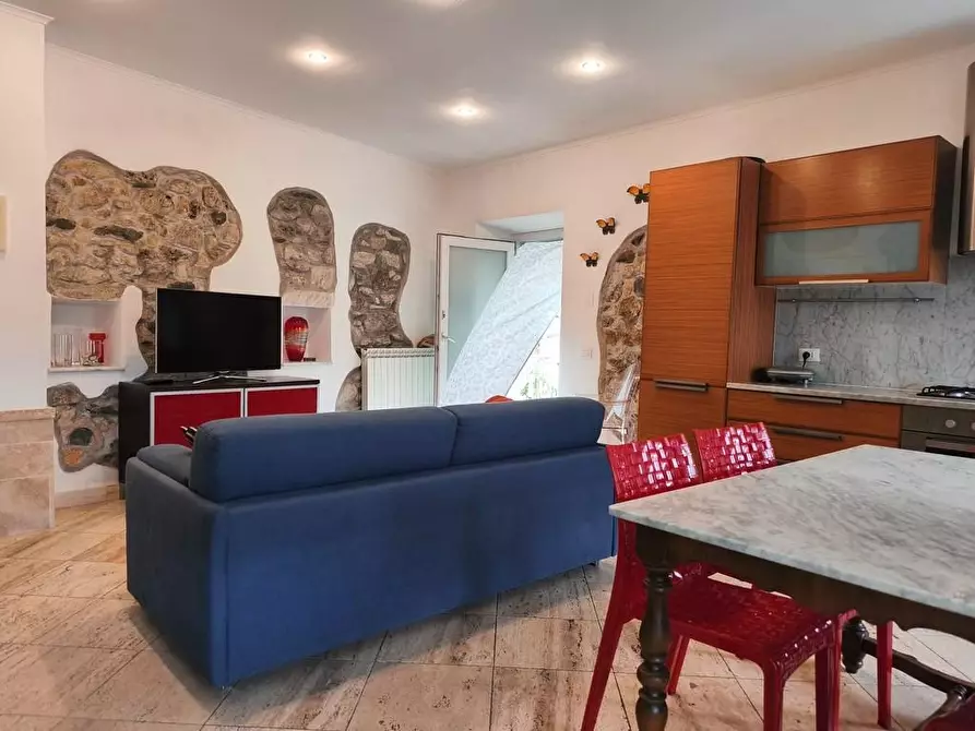 Immagine 26 di Porzione di casa in vendita  a Carrara