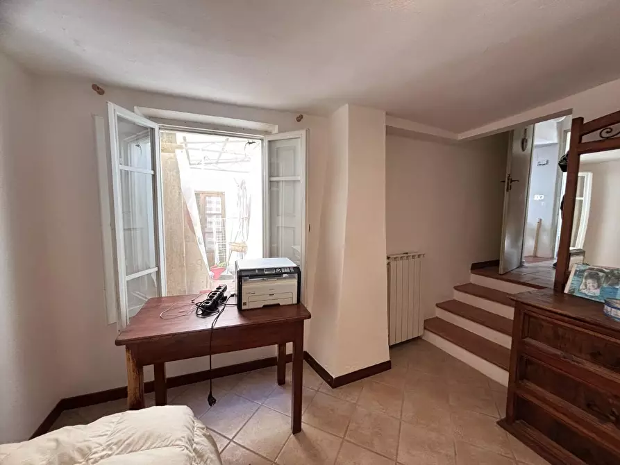 Immagine 31 di Appartamento in vendita  a Chianni