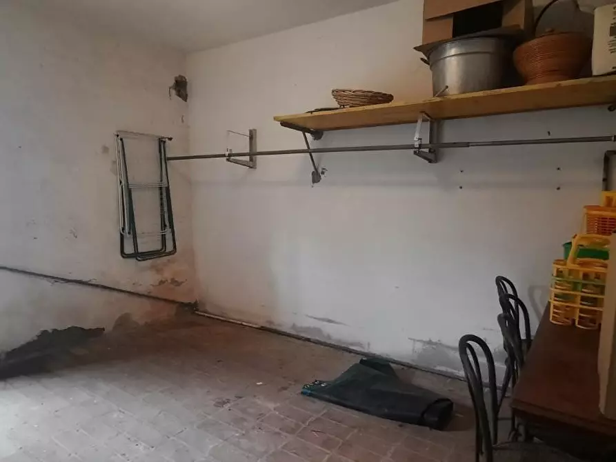 Immagine 15 di Appartamento in vendita  a Montopoli In Val D'arno