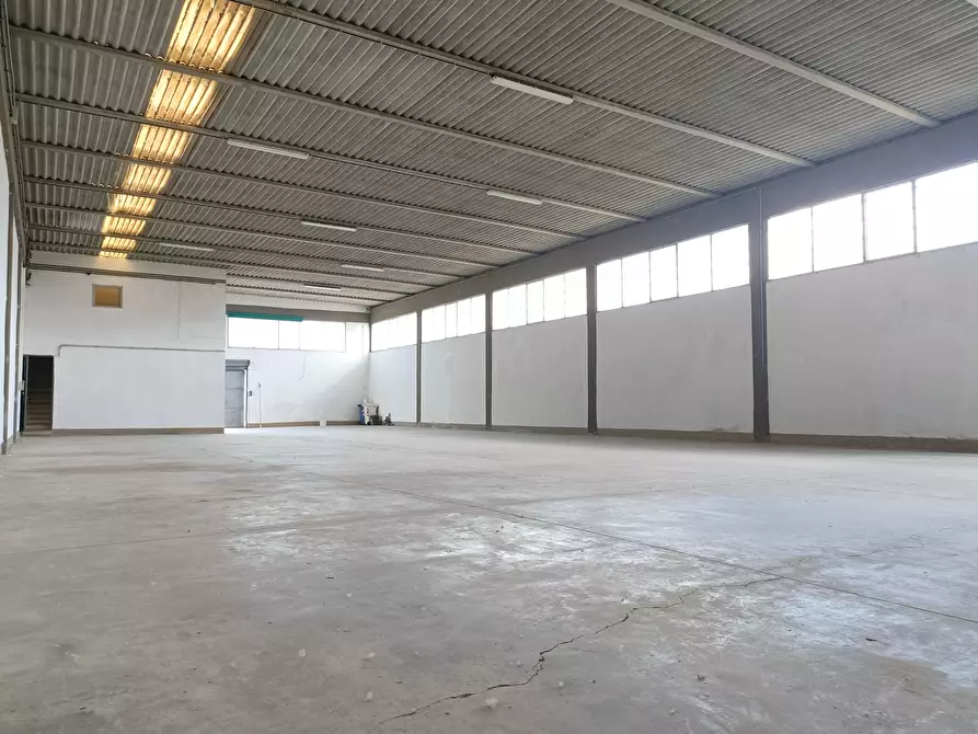 Immagine 6 di Capannone industriale in vendita  a Vinci